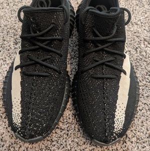 Yeezy 350 V2 Oreo